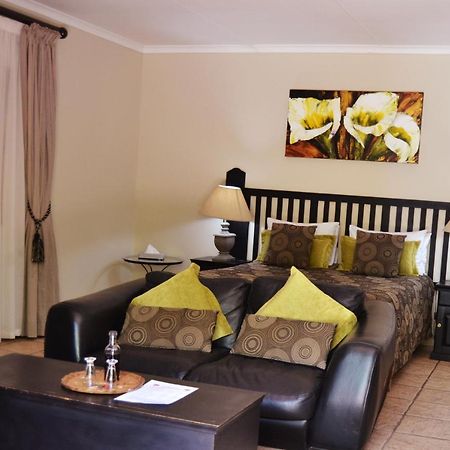 Woodlands Escape Clarens Hotel Esterno foto